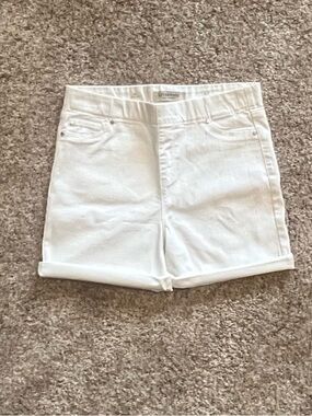 Liverpool Women’s “The Short” Pull- On White Rolled-Hem Denim Shorts